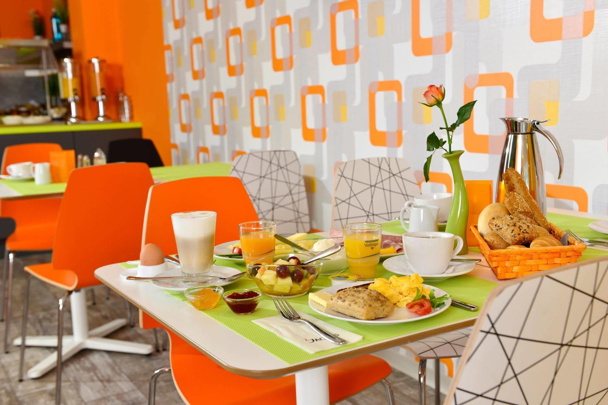 Sleepysleepy Hotel Giessen Linden  Dış mekan fotoğraf